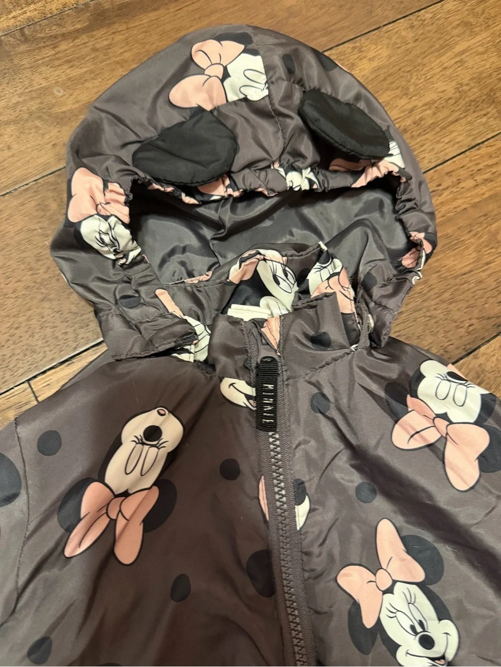 Disney great used